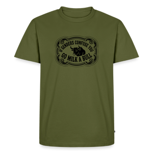 Go Milk a Bull Men's Premium T-Shirt - khaki green 
