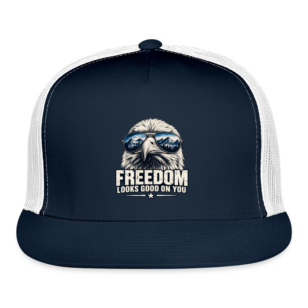 Freedom looks even better with a little attitude. 🇺🇸 trucker hat - navy/white