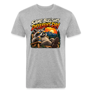 Same Bullshit Different Day – Men's Fitted Graphic T-Shirt - heather gray