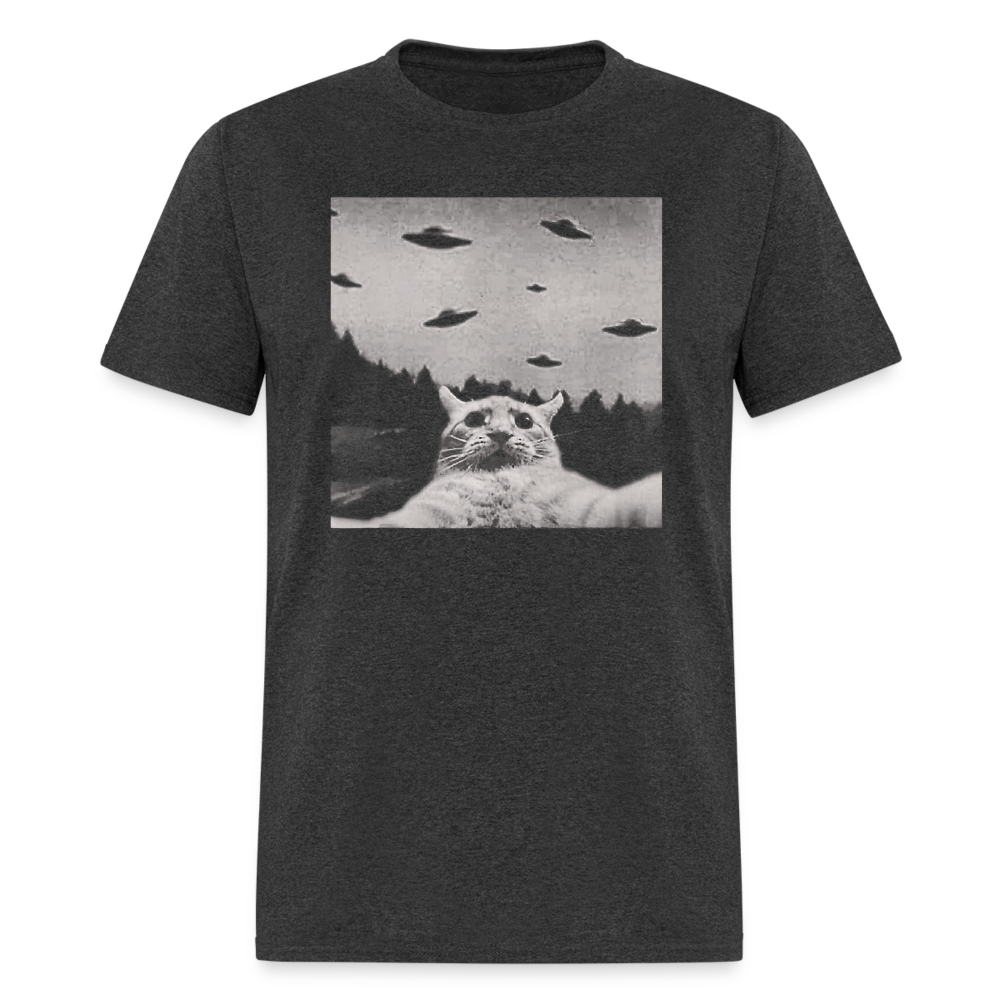 Cat Taking a Selfie UFOs Funny Classic T-Shirt - heather black