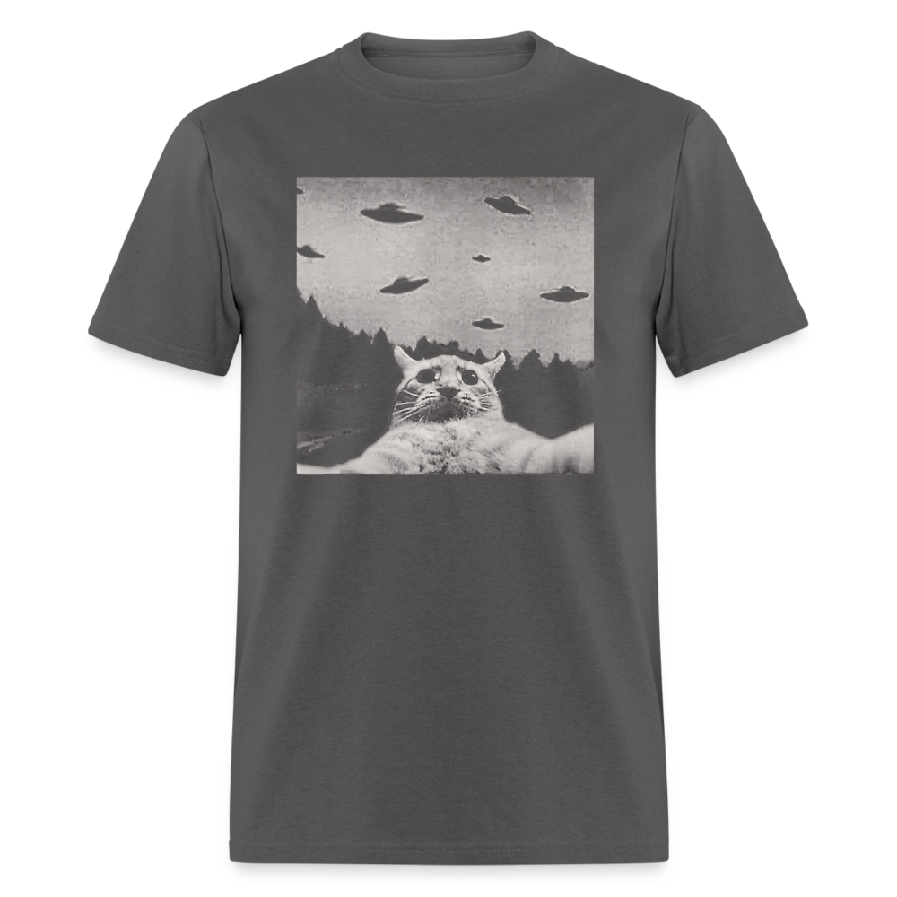 Cat Taking a Selfie UFOs Funny Classic T-Shirt - charcoal